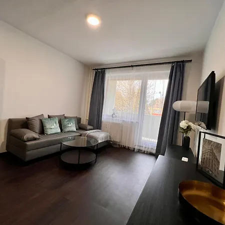 Rezidence Charkovska 아파트 *